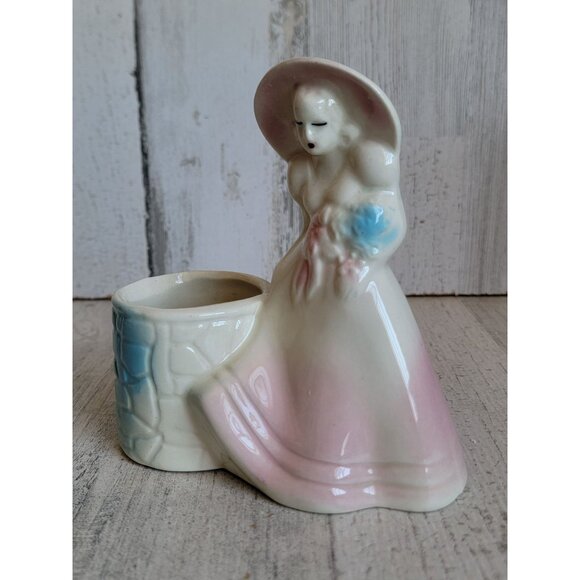 Vintage Victorian lady wishing well ceramic home decor figure - Picture 2 of 8